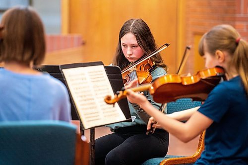 MIKAELA MACKENZIE / WINNIPEG FREE PRESS

Lenore Quartet violinist Adalyn Leonard plays in the Winnipeg Music Festival at Young United Church in Winnipeg on Friday, March 10, 2023. For &#x460;story.

Winnipeg Free Press 2023.