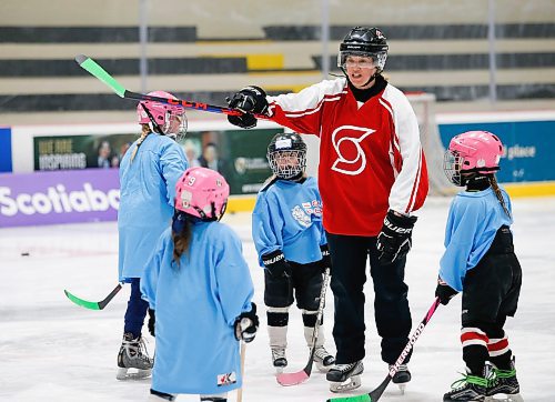 JOHN WOODS / WINNIPEG FREE PRESS
Cassie Campbell coaches young players at Girls Hockeyfest at Hockey For All Centre Sunday, March 12, 2023. 

Re: ?