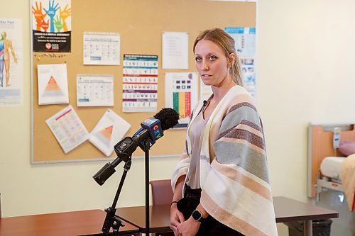 MIKE DEAL / WINNIPEG FREE PRESS
Bria Foster, Community Area Director-Community Health Services at WRHA, speaks during a media call at the training centre on Hargrave Monday morning.
The WRHA is announcing a second training class of Uncertified Home Care Attendants (UHCA) is set to begin on March 13, 2023. 
See Katie May story
230313 - Monday, March 13, 2023.