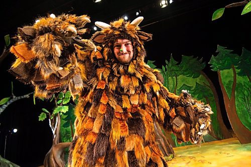 Mike Sudoma/Winnipeg Free Press
Aaron Dart poses as the Gruffalo as A nTall Stories of London Productions brings the story of The Gruffalo to the Manitoba Theatre for Young People this upcoming weekend.
March 15, 2023 