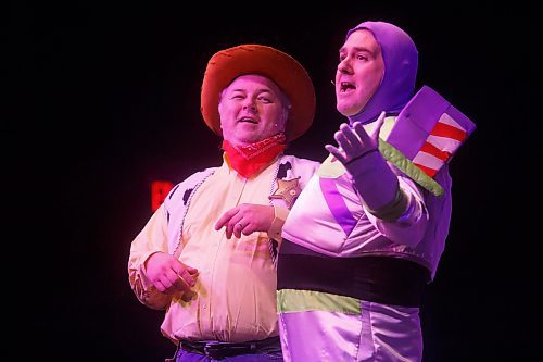 MIKE DEAL / WINNIPEG FREE PRESS
Cory Wojcik as Buzz and Ken Rudderham as Woody in the Celebrations production of A Toy's Birthday Story.
Celebrations Dinner Theatre, 1824 Pembina Hwy, has recently added kids programming to its dinner theatre roster. A Toy&#x573; Story Birthday, which opens this month.
See Eva Wasney story
230310 - Friday, March 10, 2023.