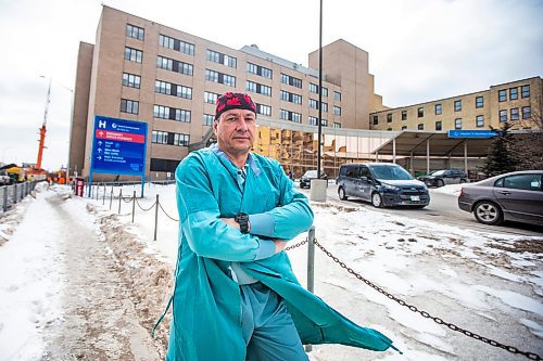MIKAELA MACKENZIE / WINNIPEG FREE PRESS

Bill Gibb, a perfusionist with 30 years' experience, poses for a photo at St. Boniface Hospital in Winnipeg on Thursday, March 16, 2023.  A shortage of perfusionists in Manitoba is causing their services to be pulled out of HSC and concentrated only at St. Boniface Hospital. For Katie May story.

Winnipeg Free Press 2023.