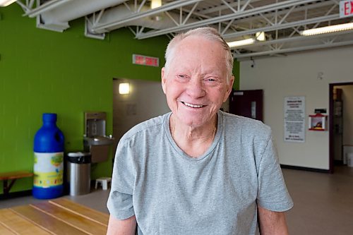 Mike Sudoma/Winnipeg Free Press
Brian Mackenzie in between pickle ball matches at the Winakwa Community Club Friday morning
March 17, 2023 