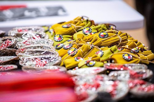 MIKAELA MACKENZIE / WINNIPEG FREE PRESS

Smudging dishes, medicine bags, and Metis sashes for the graduates at the U of W graduation Pow Wow at the Duckworth Centre in Winnipeg on Saturday, March 18, 2023. For Tyler story.

Winnipeg Free Press 2023.