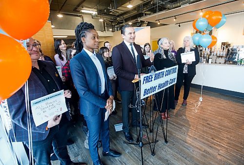 JOHN WOODS / WINNIPEG FREE PRESS
NDP leader Wab Kinew and MLAs Uzoma Asagwara and Nahanni Fontaine announce Sunday, March 19, 2023 in a cafe that if the NDP are voted in during the October elections there will be free birth control for all. 

Re: kitching