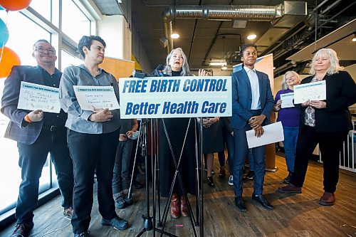 JOHN WOODS / WINNIPEG FREE PRESS
NDP MLAs Uzoma Asagwara and Nahanni Fontaine announce Sunday, March 19, 2023 in a cafe that if the NDP are voted in during the October elections there will be free birth control for all. 

Re: kitching