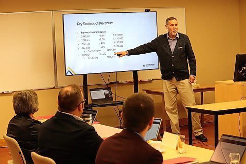 Brandon University vice-president of administration and finance Scott Lamont runs through a budget presentation during Saturday's Board of Governors meeting, which took place at the school's Health Studies Complex. (Kyle Darbyson/The Brandon Sun)