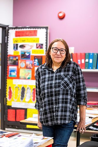 MIKAELA MACKENZIE / WINNIPEG FREE PRESS

Grade five teacher Donna Dudek poses for a photo in her classroom at Bloodvein River School on Bloodvein First Nation on Wednesday, March 8, 2023. For Maggie Macintosh story.

Winnipeg Free Press 2023.