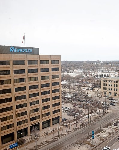 MIKE DEAL / WINNIPEG FREE PRESS
Then/Now
The Wawanesa building at 191 Broadway was constructed in 1976, months after a fire destroyed the Fort Garry Court building at 181 Broadway.
230321 - Tuesday, March 21, 2023.