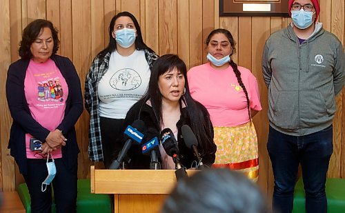 MIKE DEAL / WINNIPEG FREE PRESS
NDP critic for Women and Gender Equality, Leah Gazan (Winnipeg Centre) urged, during a press conference at the Ma Mawi Wi Chi Itata Centre, 445 King Street, the Liberal government to create a Red Dress Alert program to urgently notify the public when Indigenous women, girls and two-spirit person goes missing.
230222 - Wednesday, February 22, 2023.