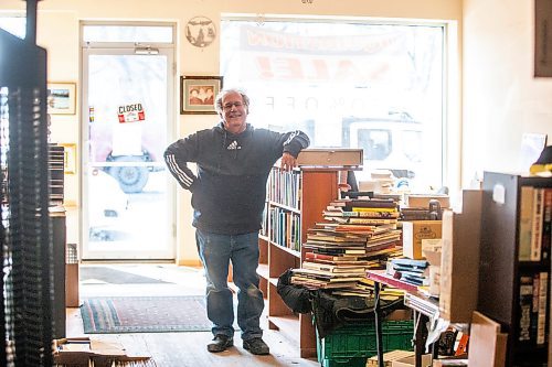 MIKAELA MACKENZIE / WINNIPEG FREE PRESS

Gary Nerman of Nerman&#x573; Books and Collectibles poses for a photo in the store, which is closing this Saturday after 30 years in business, in Winnipeg on Thursday, March 23, 2023. For Ben Waldman story.

Winnipeg Free Press 2023.