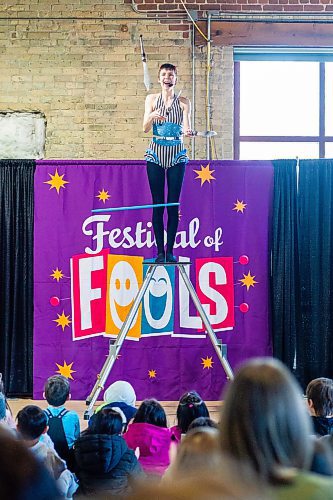 MIKAELA MACKENZIE / WINNIPEG FREE PRESS

Performer Sarah Teakle does her grand finale, hula hooping and juggling knives on a platform, at the Festival of Fools at The Forks in Winnipeg on Monday, March 27, 2023. Standup.

Winnipeg Free Press 2023.