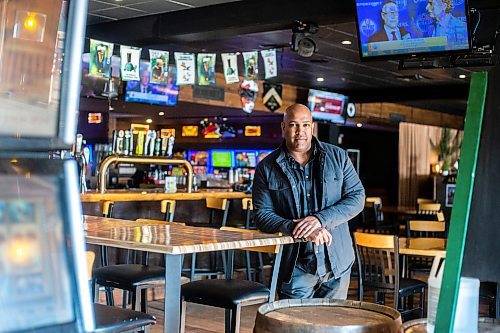 MIKAELA MACKENZIE / WINNIPEG FREE PRESS

Ravi Ramberran, owner of Four Crowns Restaurant and Hotel, poses for a photo in his restaurant in Winnipeg on Tuesday, March 28, 2023. Four Crowns is part of a group chat with other McPhillips Street businesses, and they alert each other of shoplifters in the area. For Gabby story.

Winnipeg Free Press 2023.