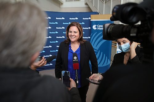 Manitoba Premier Heather Stefanson speaks to reporters after an announcement at the Brandon Regional Health Centre on Wednesday. (Tim Smith/The Brandon Sun)
