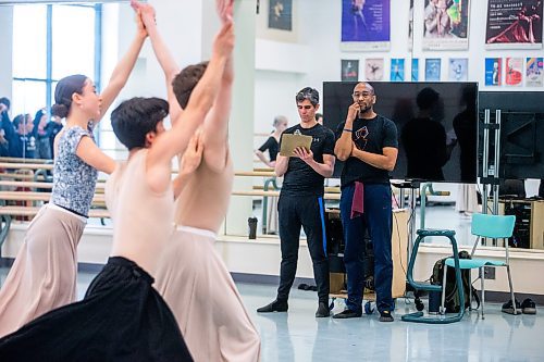 MIKAELA MACKENZIE / WINNIPEG FREE PRESS

Ballet master Jaime Vargas (left) and choreographer Meredith Rainey watch as dancers rehearse a piece for Fast Forward, a mixed-repetoire studio show, at the Royal Winnipeg Ballet in Winnipeg on Wednesday, March 22, 2023. 
For Jen story.

Winnipeg Free Press 2023.