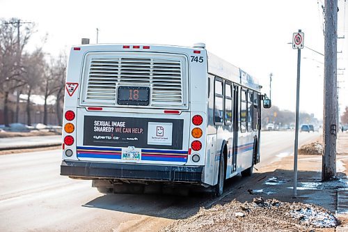 MIKAELA MACKENZIE / WINNIPEG FREE PRESS

Transit operator Joseph Fullmer drives the 18 bus away in Winnipeg on Thursday, March 23, 2023. For Dave story.

Winnipeg Free Press 2023.