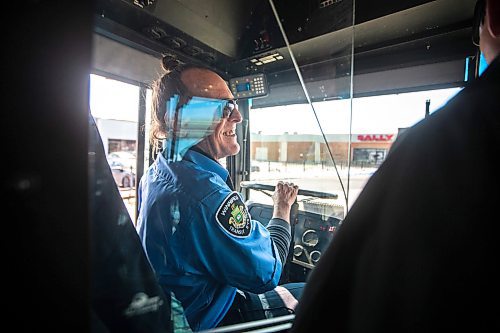 MIKAELA MACKENZIE / WINNIPEG FREE PRESS

Transit operator Joseph Fullmer greets riders on the 18 bus at Garden City Shopping Centre bus loop in Winnipeg on Thursday, March 23, 2023. For Dave story.

Winnipeg Free Press 2023.