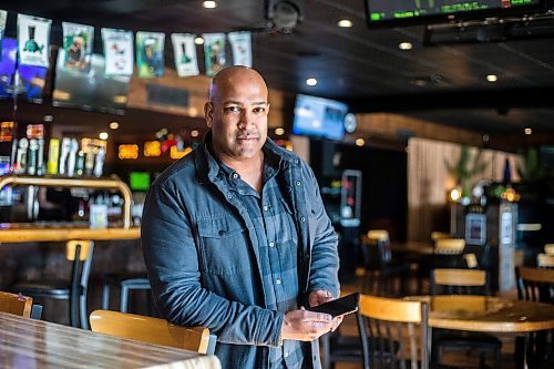 MIKAELA MACKENZIE / WINNIPEG FREE PRESS

Ravi Ramberran, owner of Four Crowns Restaurant and Hotel, poses for a photo in his restaurant in Winnipeg on Tuesday, March 28, 2023. Four Crowns is part of a group chat with other McPhillips Street businesses, and they alert each other of shoplifters in the area. For Gabby story.

Winnipeg Free Press 2023.