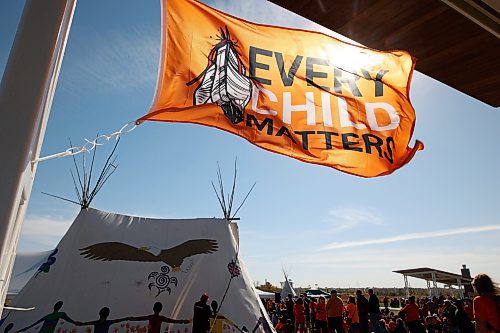 30092022
Participants listen to a residential school survivor prior to the Orange Shirt Day Walk during Truth and Reconciliation Week 2022 at the Riverbank Discovery Centre on Friday. After hearing from speakers including residential school survivors participants walked from the RDC to the site of the former Brandon Indian Residential School and back. (Tim Smith/The Brandon Sun)