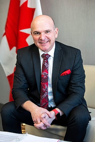 MIKAELA MACKENZIE / WINNIPEG FREE PRESS

Federal Tourism Minister Randy Boissonnault in Winnipeg on Thursday, March 30, 2023.  For Gabby story.

Winnipeg Free Press 2023.