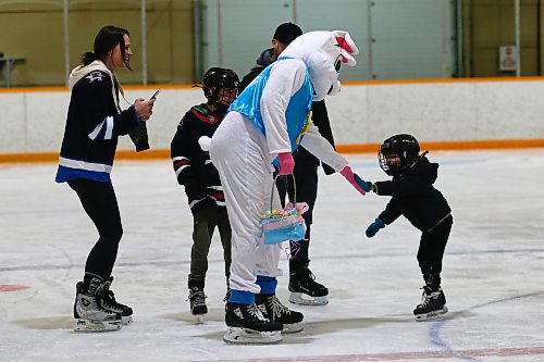 JOHN WOODS / WINNIPEG FREE PRESS
Children skate with a person dressed as a bunny at the Bunny Bash Eggstravaganza in Glenlawn Community Centre Sunday, April 2, 2023. Activities at the inaugural event included a scavenger hunt, a bouncy castle, arts and crafts, and skating with the bunny

Re: ?