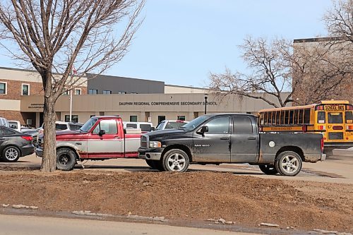 Flags at Gilbert Plains Collegiate Institute and at schools across Mountain View School Division were lowered to half-mast March 3, 2023. (Tyler Searle / Winnipeg Free Press) 

