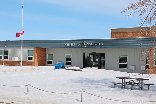 Flags at Gilbert Plains Collegiate Institute and at schools across Mountain View School Division were lowered to half-mast March 3, 2023. (Tyler Searle / Winnipeg Free Press) 