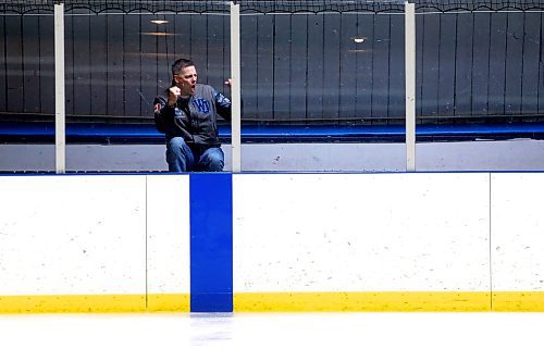 JOHN WOODS / WINNIPEG FREE PRESS
Hockey dad and former Winnipeg mayor Brian Bowman cheers as he watches his son&#x2019;s hockey practice at River Heights C.C. Monday, April 3, 2023. 

Re: