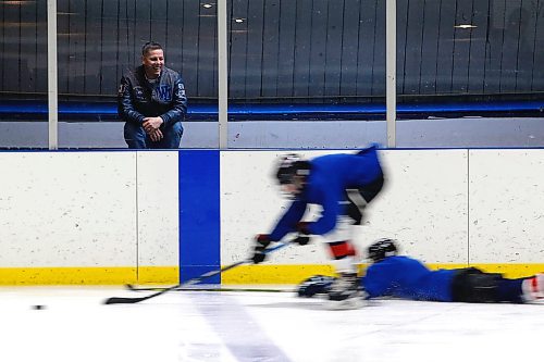 JOHN WOODS / WINNIPEG FREE PRESS
Hockey dad and former Winnipeg mayor Brian Bowman watches his son&#x2019;s hockey practice at River Heights C.C. Monday, April 3, 2023. 

Re: