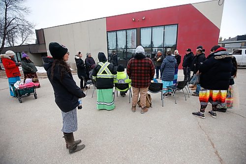 JOHN WOODS / WINNIPEG FREE PRESS
People gather to remember Linda Mary Beardy whose body was found in Brady Landfill Tuesday, April 4, 2023. 

Re: May