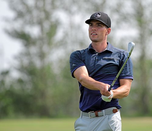 Brandon's Drew Jones will practise iron play in fairway bunkers early in the golf season as it exaggerates poor contact. It's one of many ways the 28-year-old has developed into one of the best ball strikers in Westman. (Thomas Friesen/The Brandon Sun)