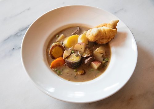 JESSICA LEE / WINNIPEG FREE PRESS

Chandra Erlandson&#x2019;s venison stew with M&#xe9;tis fry bread is photographed on August 29, 2022 at Red River College.

Reporter: AV Kitching