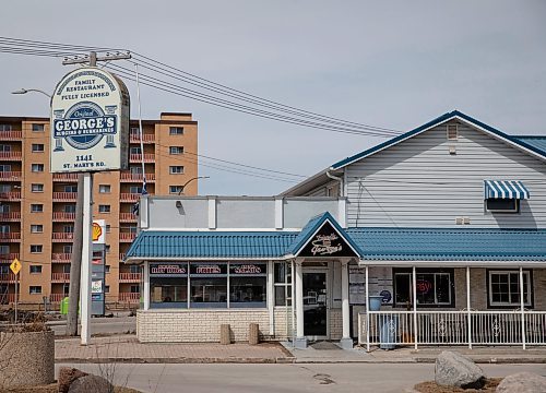 JESSICA LEE / WINNIPEG FREE PRESS

George’s Burger and Subs at St. Mary’s Road is photographed April 12, 2023. Dimitri Ifantis is opening his eighth George’s Burger and Subs restaurant at the former Monstrosity Burger site soon.

Reporter: Gabby Piche