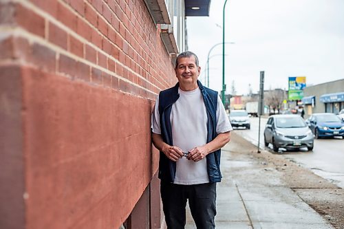 MIKAELA MACKENZIE / WINNIPEG FREE PRESS

Rich Hildebrand, director of sales at Canadian Footwear, poses for a photo where graffiti has been painted over on William Avenue downtown in Winnipeg on Friday, April 14, 2023. For Joyanne story.

Winnipeg Free Press 2023.