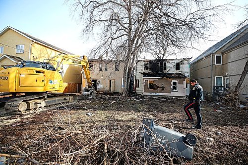 MIKE DEAL / WINNIPEG FREE PRESS
Two vacant duplexes at 580 and 584 Manitoba Avenue, are total losses according to the WFPS after a fire was reported around 2:30 a.m.. One neighbouring home sustained water damage from the water used to fight the fire, and another home sustained other damages. 
Also reported in a press release, &#x201c;The structural integrity of the duplexes is compromised, so crews are arranging emergency demolition of both buildings.&#x201d;
230418 - Tuesday, April 18, 2023. 