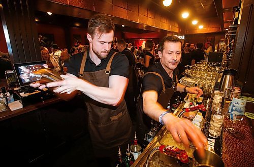 JOHN WOODS / WINNIPEG FREE PRESS
Bartenders Reece, left, and Dan mix drinks at the soft opening of the Friskee Pearl, a new seafood restaurant opening in the former Earl&#x573; Main Street location, Tuesday, April 18, 2023. 

Re: Wasney