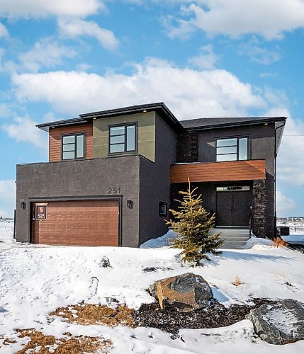 Todd Lewys / Winnipeg Free Press
This large two-storey home beautifully balances luxury and function in one user-friendly package.