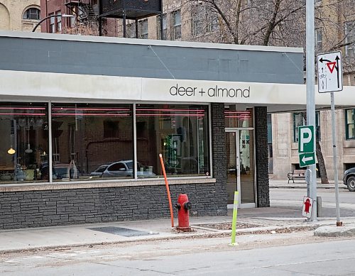 JESSICA LEE / WINNIPEG FREE PRESS

Deer + Almond restaurant is photographed on April 19, 2023. The store was closed because of a rat infestation but is now open again.

Reporter: Kevin Rollason