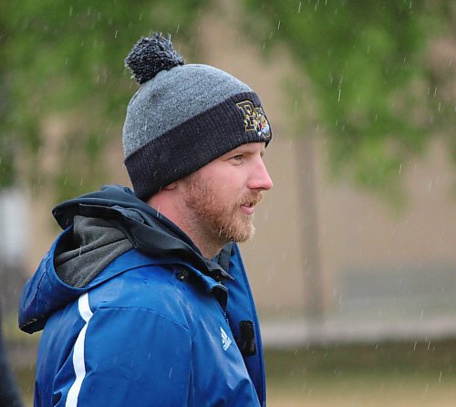 Brandon Sun Brandon University Bobcats men's soccer head coach Jesse Roziere looks on during a Manitoba Colleges Athletic Conference game on Sept. 16, 2017. (Nathan Liewicki/The Brandon Sun)