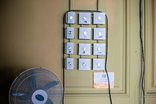 MIKAELA MACKENZIE / WINNIPEG FREE PRESS

Light switches on the fifth floor of The Bay, now empty and shuttered before being renovated by the Southern Chiefs' Organization, in Winnipeg on Friday, April 21, 2023.

Winnipeg Free Press 2023.