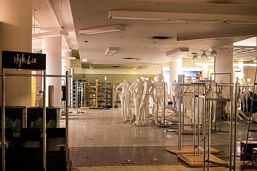 MIKAELA MACKENZIE / WINNIPEG FREE PRESS

Mannequins on the fifth floor of The Bay, now empty and shuttered before being renovated by the Southern Chiefs' Organization, in Winnipeg on Friday, April 21, 2023.

Winnipeg Free Press 2023.