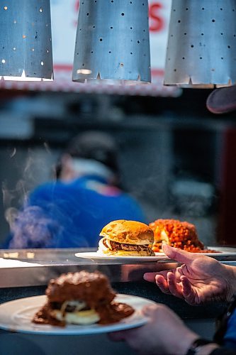 MIKAELA MACKENZIE / WINNIPEG FREE PRESS

Burgers are served up on the last day before closing at Sal&#x573; on Main Street in the North End in Winnipeg on Monday, April 24, 2023.

Winnipeg Free Press 2023.