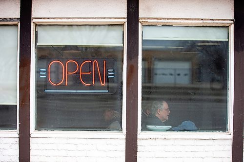 MIKAELA MACKENZIE / WINNIPEG FREE PRESS

The last day before closing at Sal&#x2019;s on Main Street in the North End in Winnipeg on Monday, April 24, 2023.

Winnipeg Free Press 2023.