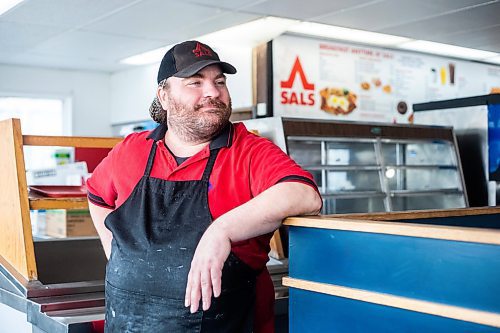 MIKAELA MACKENZIE / WINNIPEG FREE PRESS

Manager Mike Boyce on the last day before closing at Sal&#x573; on Main Street in the North End in Winnipeg on Monday, April 24, 2023.

Winnipeg Free Press 2023.