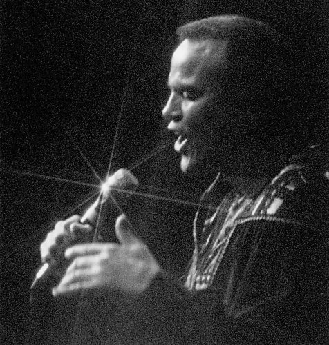 DAVE JOHNSON / WINNIPEG FREE PRESS

Harry Belafonte performs in Winnipeg - 1983