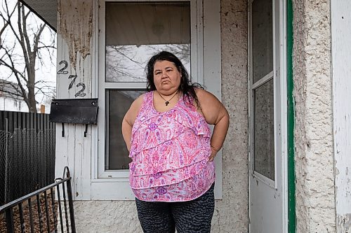 JESSICA LEE / WINNIPEG FREE PRESS

Cindy Cook, resident near Selkirk Ave, is photographed at her home April 26, 2023.

Reporter: Malak Abas