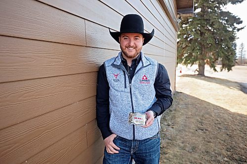 26042023
Auctioneer Jesse Campbell with Fraser Auction Service won the top score at the recent Man-Sask Livestock Auctioneering Championships in Killarney. 
(Tim Smith/The Brandon Sun)