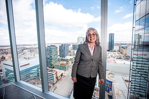 MIKAELA MACKENZIE / WINNIPEG FREE PRESS

Hazel Borys, newly announced director of planning, property and development at the City of Winnipeg, poses for a photo downtown in the Manitoba Hydro building in Winnipeg on Thursday, April 27, 2023. For Kevin story.

Winnipeg Free Press 2023.