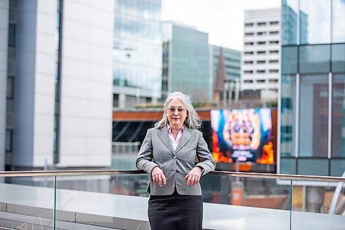 MIKAELA MACKENZIE / WINNIPEG FREE PRESS

Hazel Borys, newly announced director of planning, property and development at the City of Winnipeg, poses for a photo downtown in the Manitoba Hydro building in Winnipeg on Thursday, April 27, 2023. For Kevin story.

Winnipeg Free Press 2023.