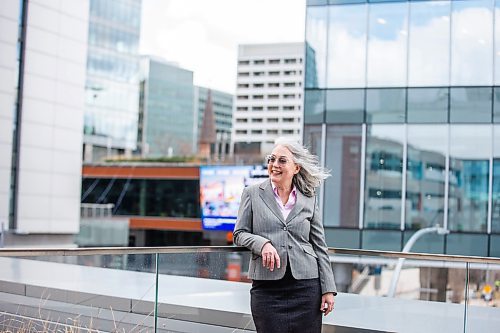 MIKAELA MACKENZIE / WINNIPEG FREE PRESS

Hazel Borys, newly announced director of planning, property and development at the City of Winnipeg, poses for a photo downtown in the Manitoba Hydro building in Winnipeg on Thursday, April 27, 2023. For Kevin story.

Winnipeg Free Press 2023.